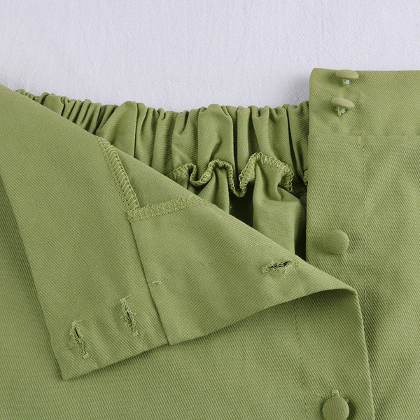 Fusta de dama moderna in cinci culori cu nasturi