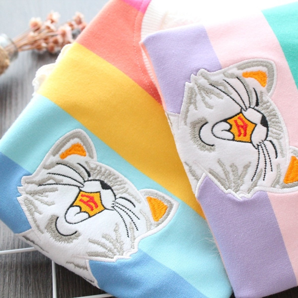 Új modell gyerekblúz O-nyakkal, két színben