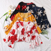 Bluză de damă elegantă cu mâneci lotus și decolteu în V în mai multe culori