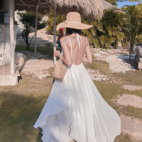 Rochie de dama moderna cu croi lung, cu bretele subtiri