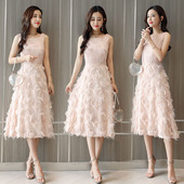 Rochie eleganta de dama in alb si roz