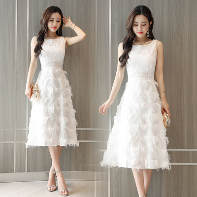 Rochie eleganta de dama in alb si roz