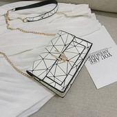 Geanta de dama eleganta cu element metalic in trei culori