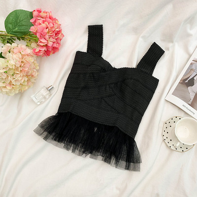 Top de damă modern în trei culori cu tul