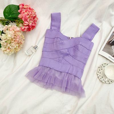 Top de damă modern în trei culori cu tul