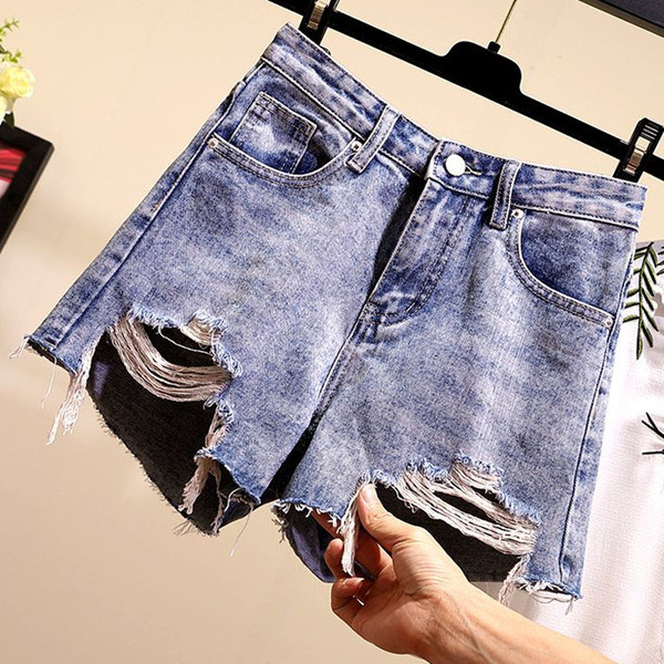 Pantaloni scurți casual de damă în albastru cu motive rupte