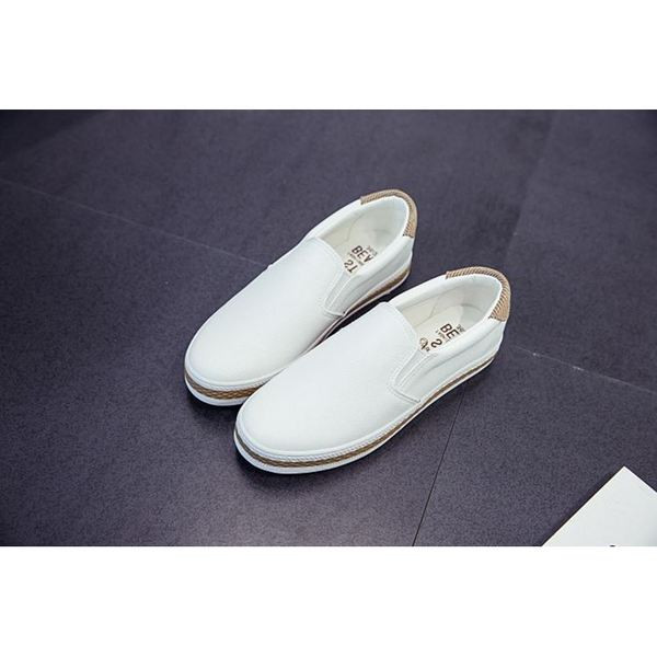 Pantofi casual dama din piele ecologica alb-negru