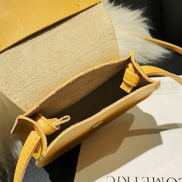 Geanta de dama moderna cu aplicatie in mai multe culori