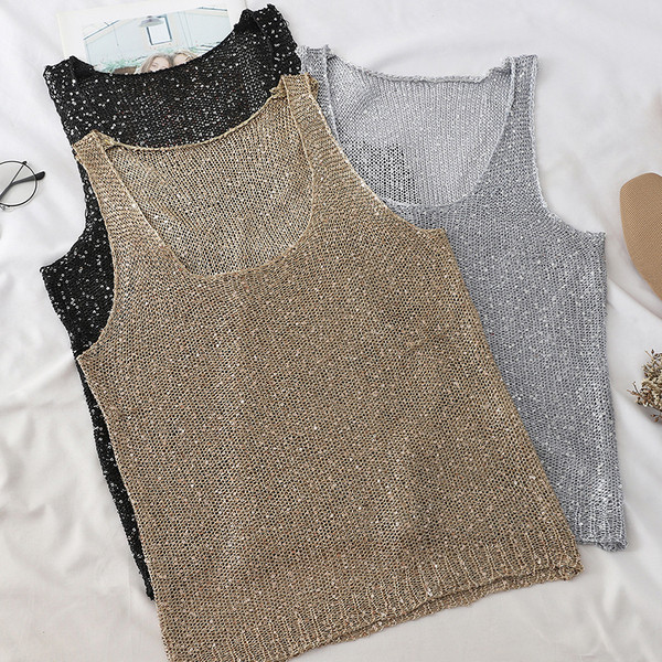 Top de damă actual în trei culori cu paiete