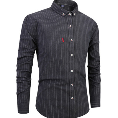 Cămașă bărbătească în dungi cu nasturi în patru culori