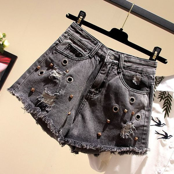 Pantaloni scurți casual de damă, de culoare gri, cu motive rupte