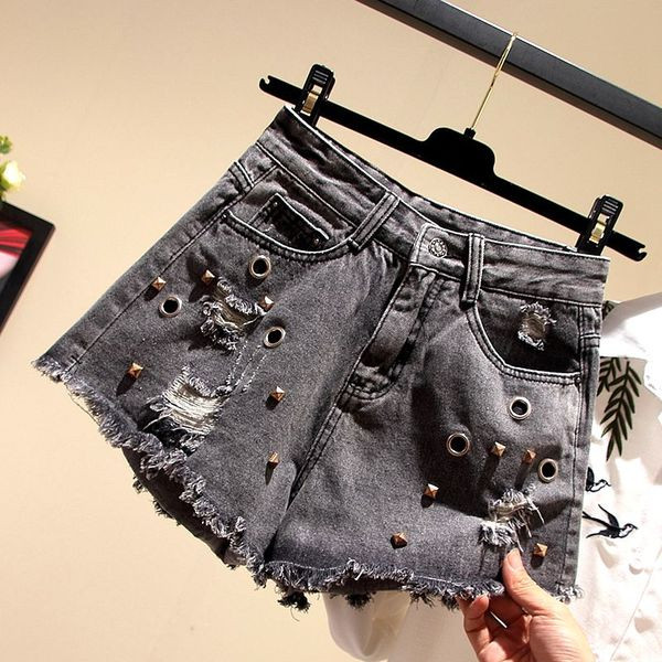 Pantaloni scurți casual de damă, de culoare gri, cu motive rupte