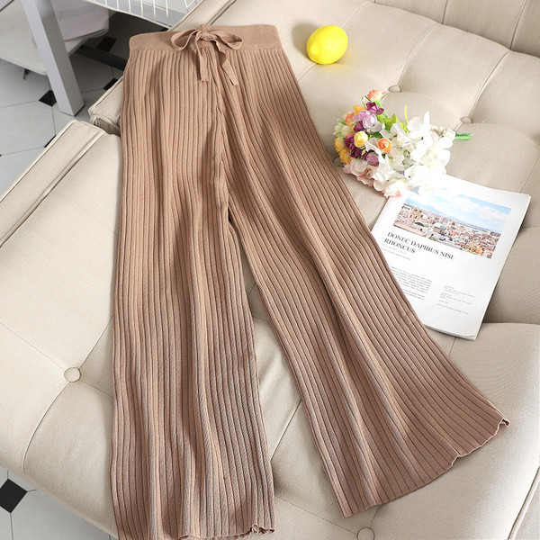 Pantaloni de dama moderni model lat cu talie inalta in mai multe culori