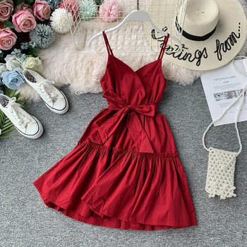 Rochie de dama cu panglica rosie