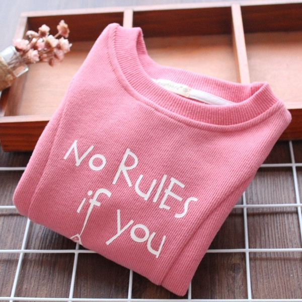 Bluza moderna pentru copii pentru fete cu buzunare in alb si roz