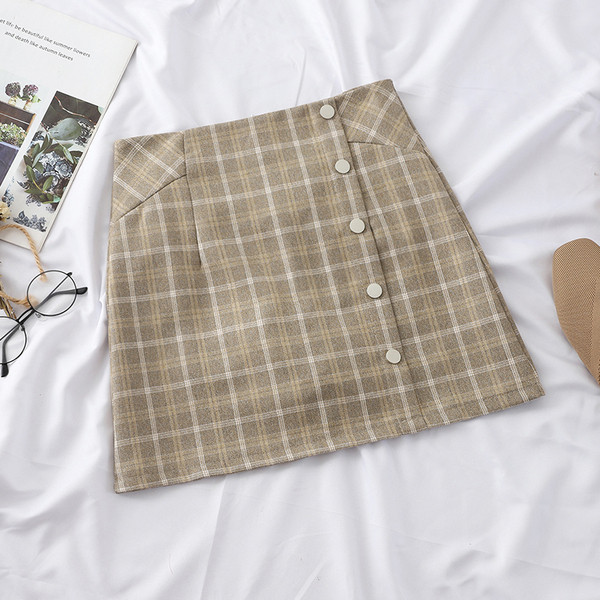 Fusta scurta dama in carouri cu nasturi in mai multe culori