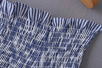 Rochie de damă în dungi cu mâneci lotus