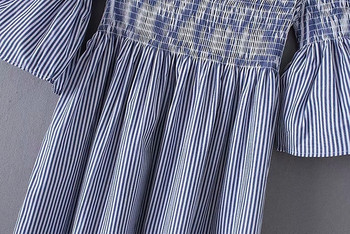 Rochie de damă în dungi cu mâneci lotus