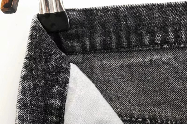 Fusta de damă modernă din denim de culoare gri