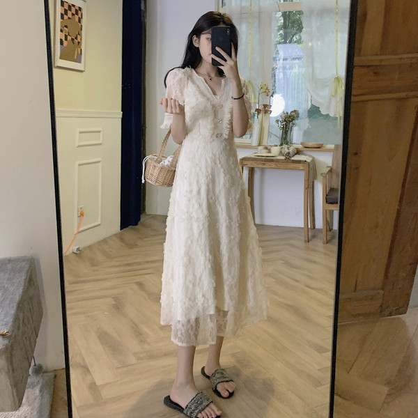 Actuala rochie lunga de dama cu dantela