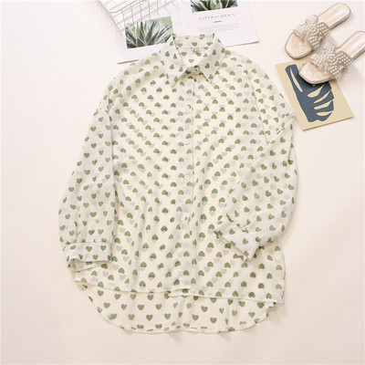 Cămașă de damă cu aplicație colorată și guler clasic