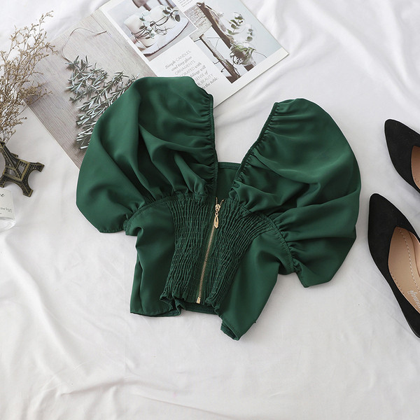 Bluză de damă modernă cu nasturi - în trei culori