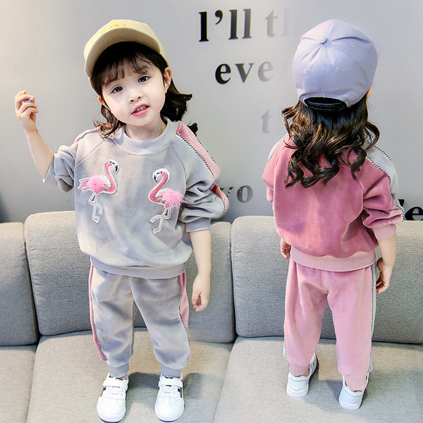 Set modern pentru copii pentru fete în gri și roz