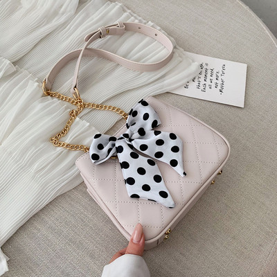 Geanta de dama moderna cu panglica si maner lung