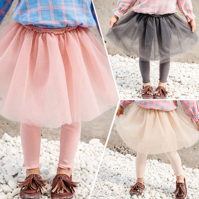 Модерна детска пола от тюл с клин в три цвята