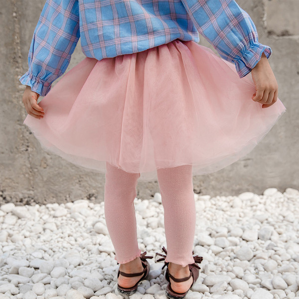 Fustă modernă pentru copii din tul cu pană în trei culori