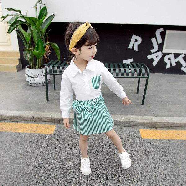 Rochie moderna pentru copii pentru fete cu panglica si maneci lungi