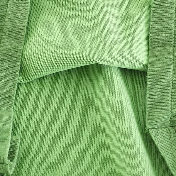 Rochie sport de dama cu maneci scurte si buzunar in negru si verde