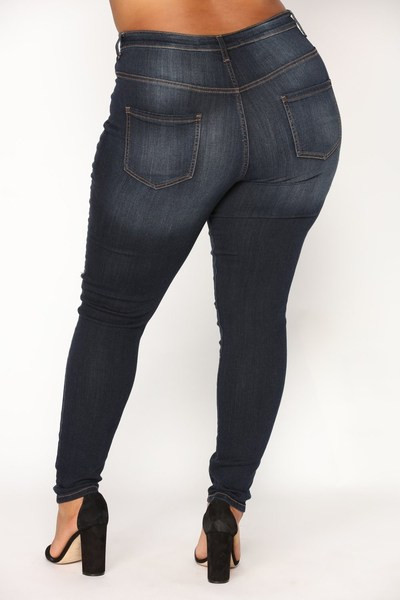 Blugi de dama marime mare cu motiv rupt in albastru