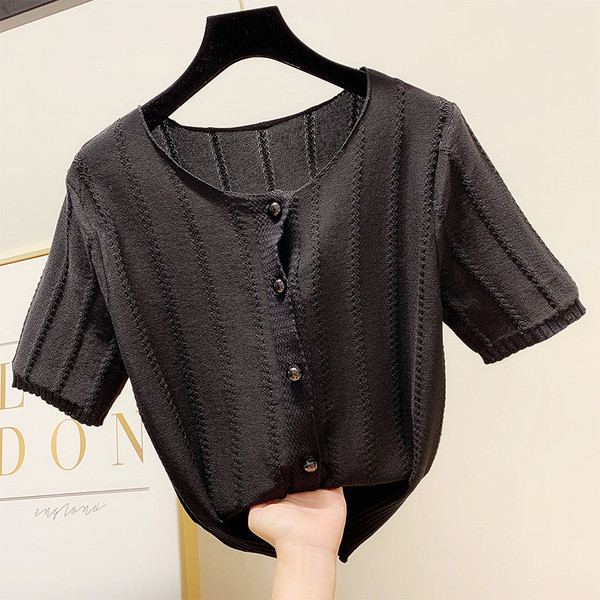 Bluză de damă modernă cu nasturi și mâneci scurte