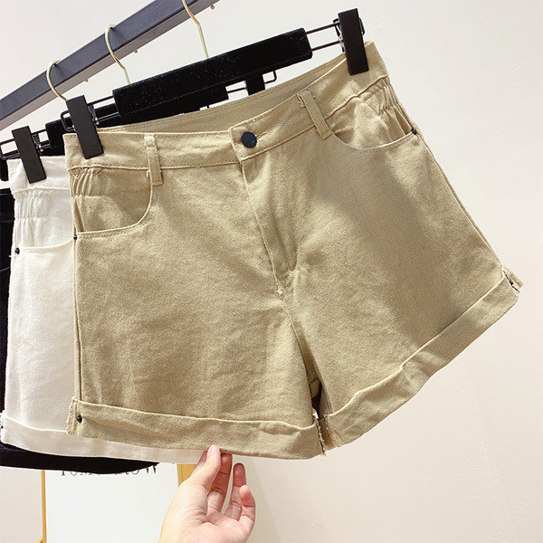 Pantaloni scurți din denim de damă în trei culori