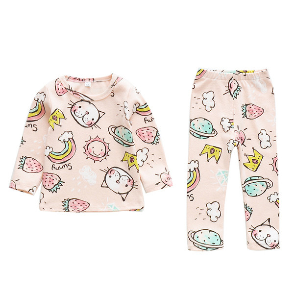 Pijamale copii de toamna pentru fete cu modele colorate