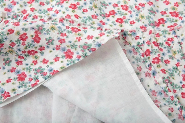 Rochie de dama cu bretele subtiri si decolteu in V cu model floral