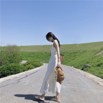 Rochie de dama actuala lunga cu bretele subtiri in culoarea alba