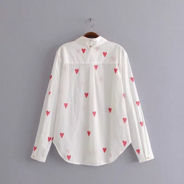 Cămașă de damă cu guler clasic alb cu aplicație