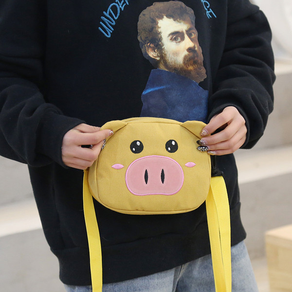 Geantă modernă pentru copii cu aplicație în patru culori