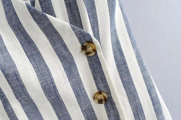 Rochie de dama in dungi cu bretele subtiri