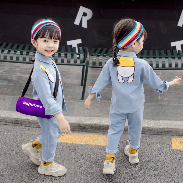 Set de denim zilnic pentru copii cu aplicație albastră