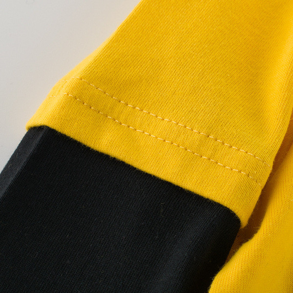 Bluza pentru copii pentru baieti - in alb si galben cu aplicatie