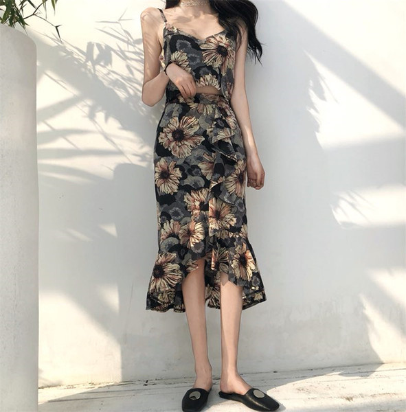 Rochie casual de dama cu model floral cu bretele subtiri