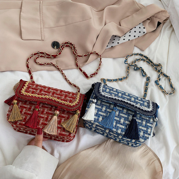 Geanta de dama cu accesoriu in trei culori