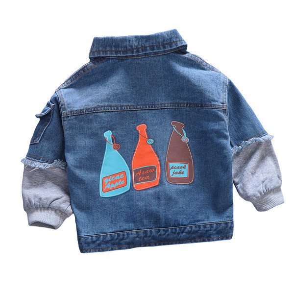 Model nou de geaca pentru copii cu nasturi si motive rupte in albastru