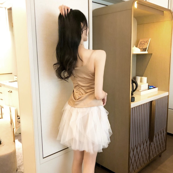 Rochie scurta de dama eleganta cu tul