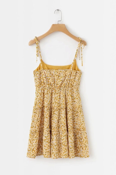 Rochie de dama cu bretele subtiri de culoare galbena