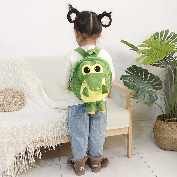 Rucsac modern pentru copii cu element 3D în patru culori