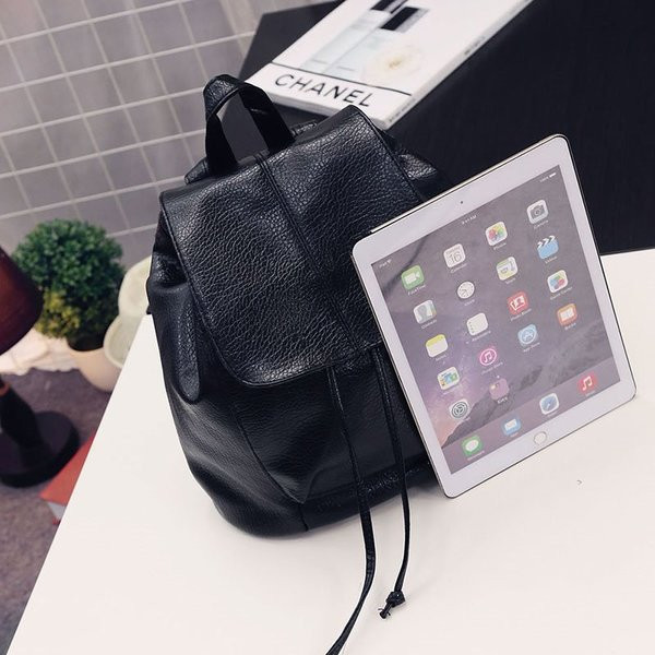 Rucsac modern de dama din piele ecologica de culoare neagra